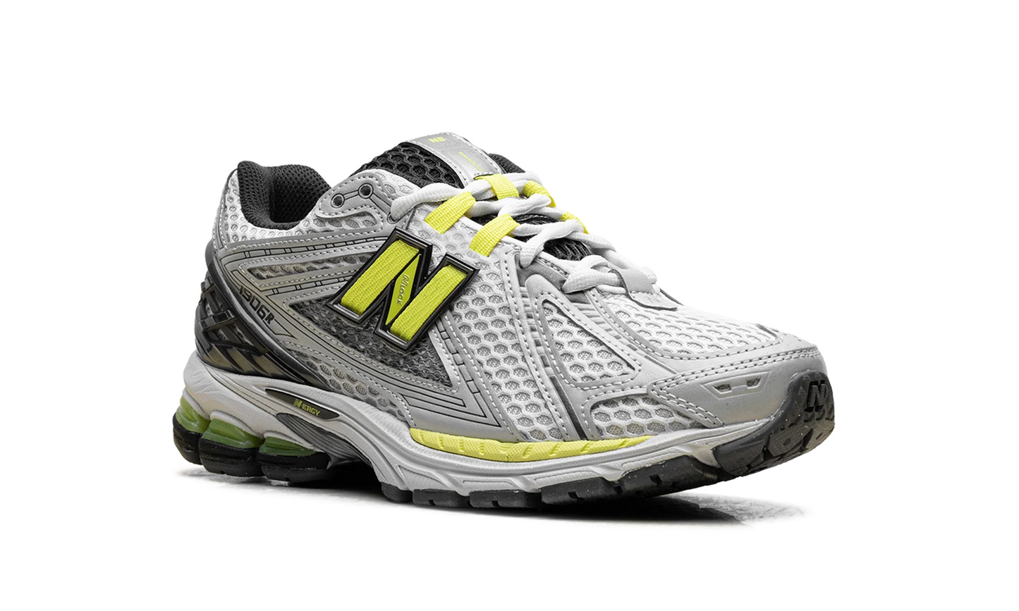 1906 "Light Silver Metallic/Alkaline Green" U190652H