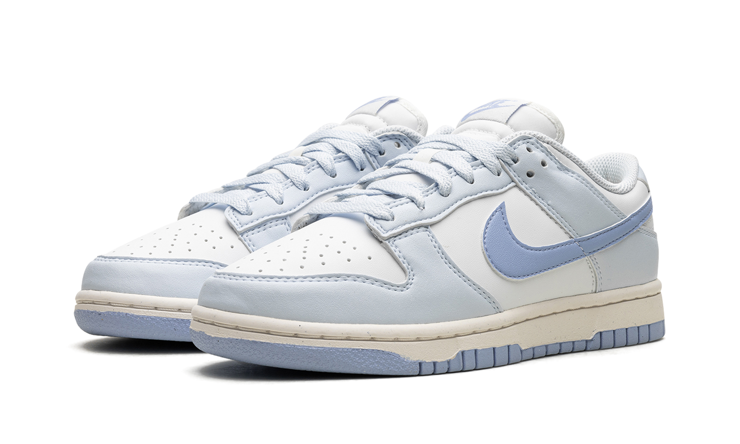 DUNK LO NEXT NATURE WMNS"Blue Tint" DD1873 400