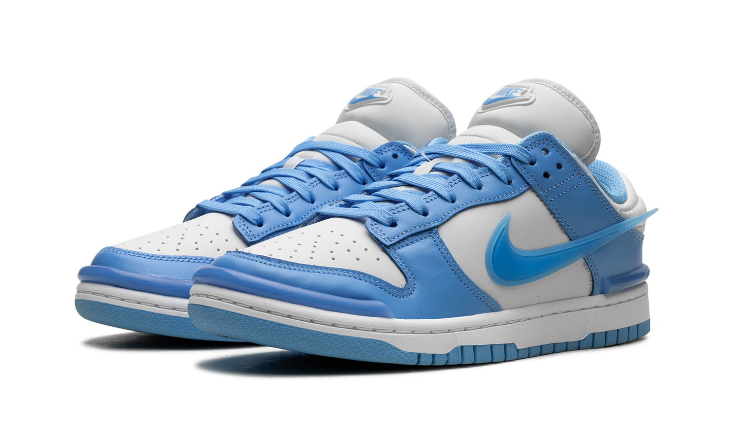 DUNK LO TIST WMNS"University Blue" DZ2794 002