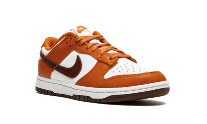 DUNK LOW WMNS"Bronze Eclipse" DQ4697 800