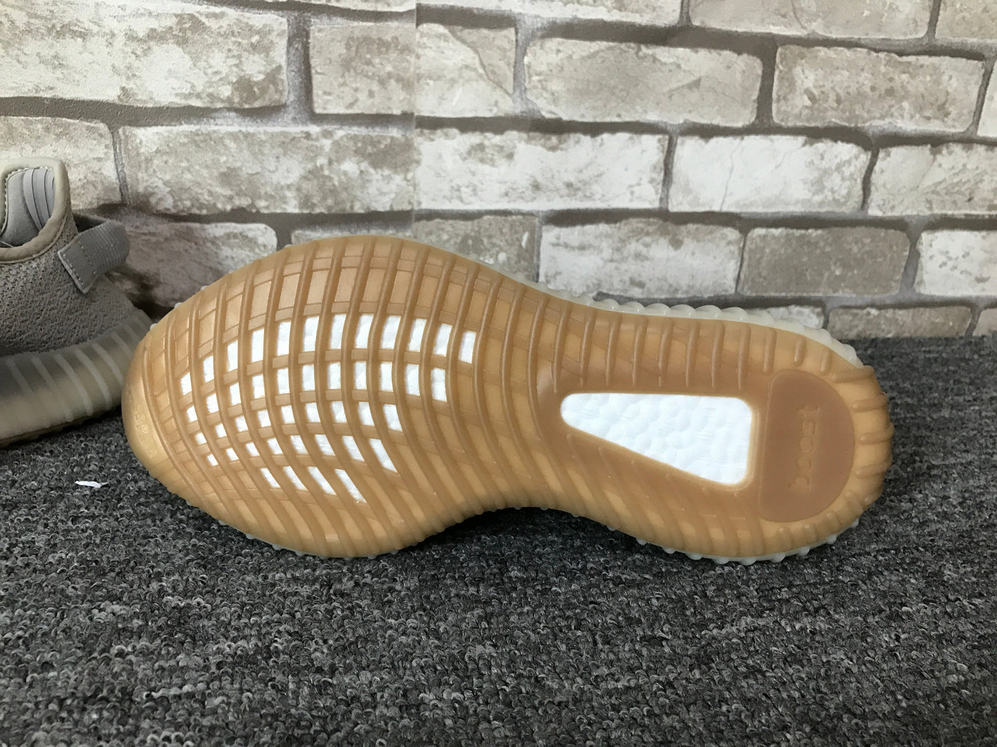 Boost 350 V2 Sesame