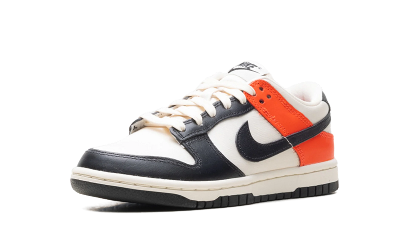 Dunk Low WMNS "Black Toe Bright Crimson" HQ3423 635