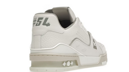 Trainer White (VNDS)