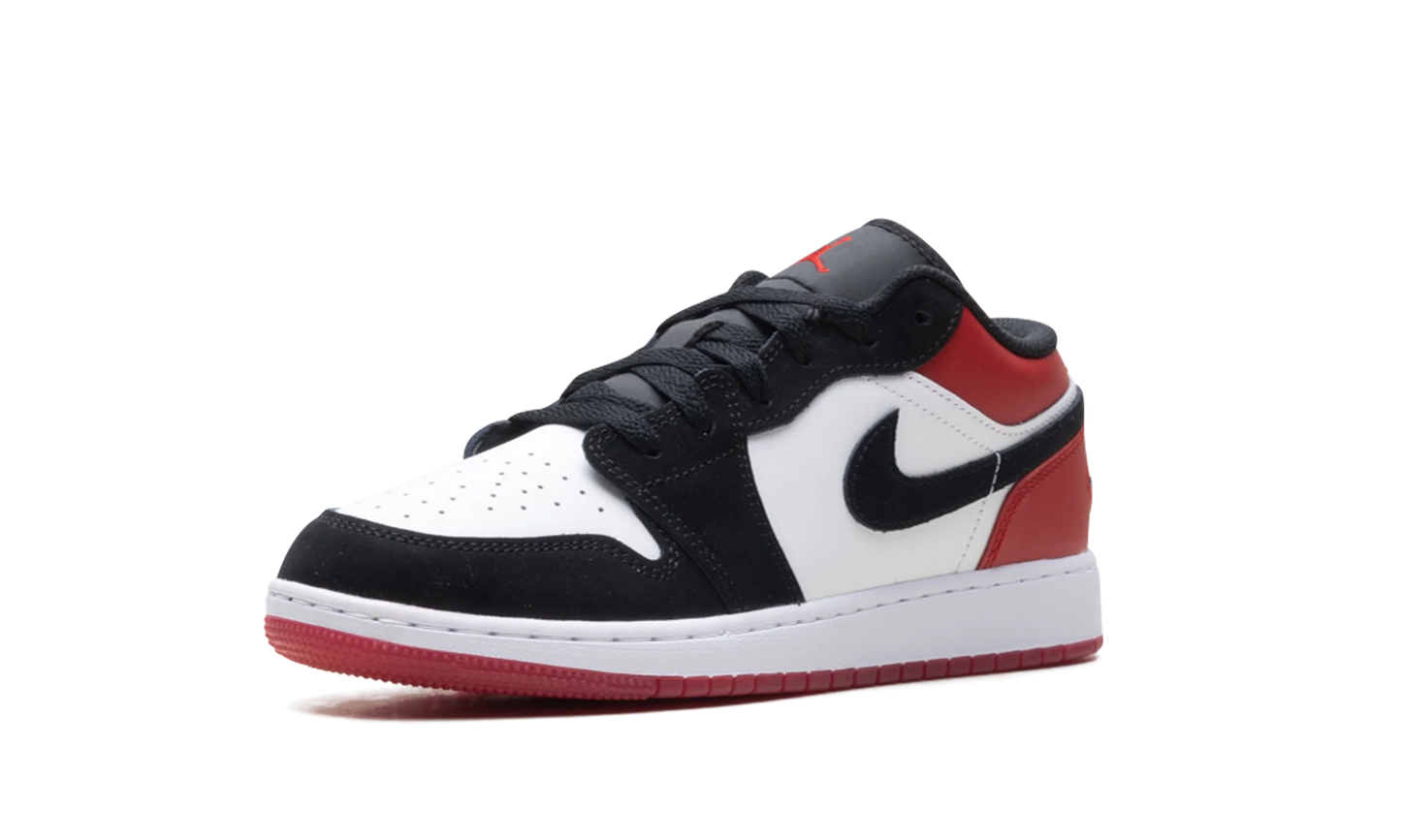 Air Jordan 1 Low SE GS "Black Toe 2025" IB8970 106