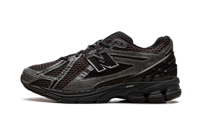 1906 "Thunder Brown / Black" U19062NQ