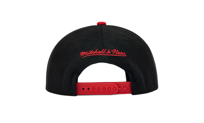 NBA Rise Up Snapback Cap "Chicago Bulls - Black" HS8507 CBUBLCK