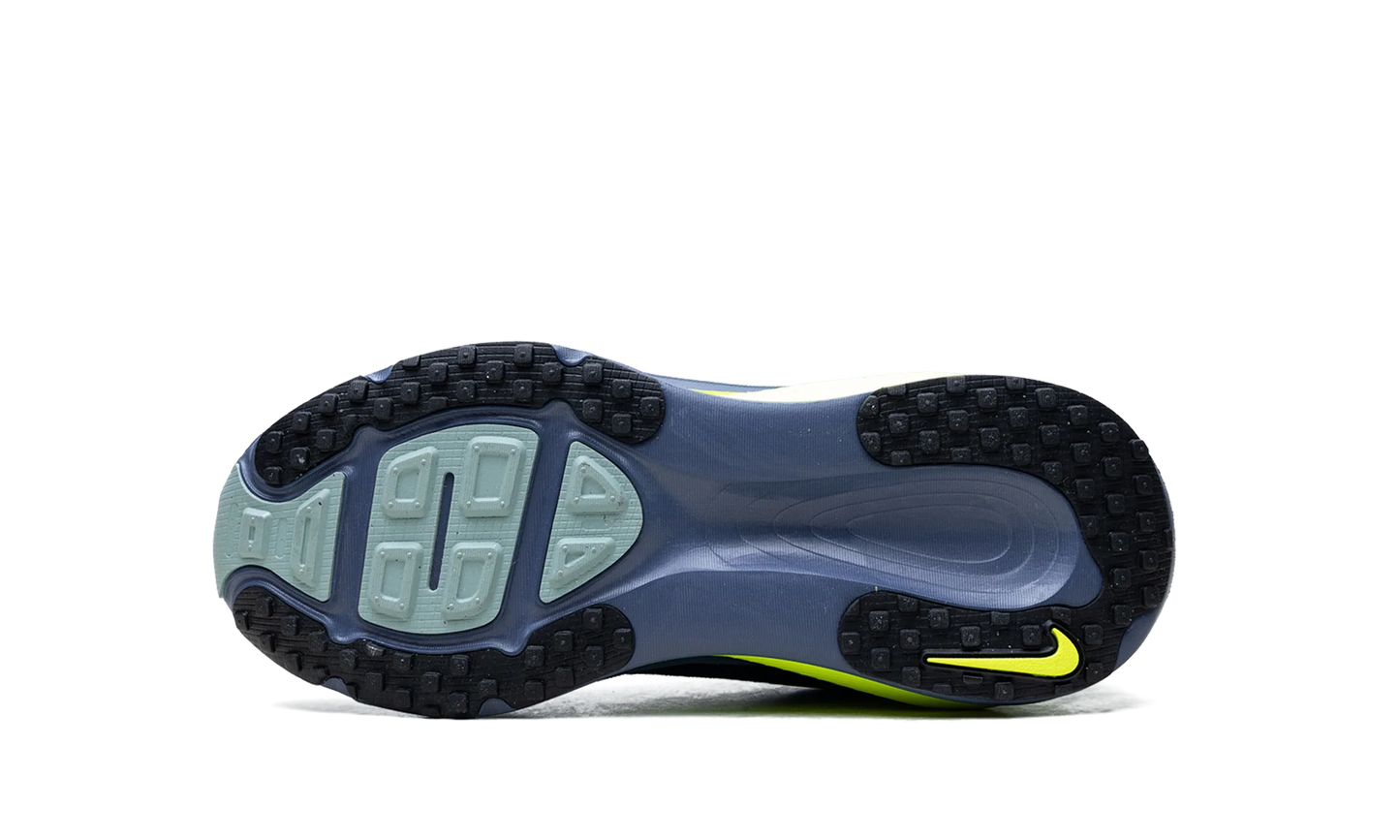 Vomero 18 GS "Seaweed" HQ2157 300