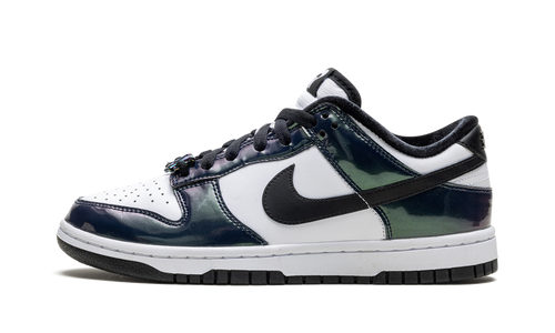 Dunk Low SE WMNS"Just Do It Iridescent" FQ8143 001