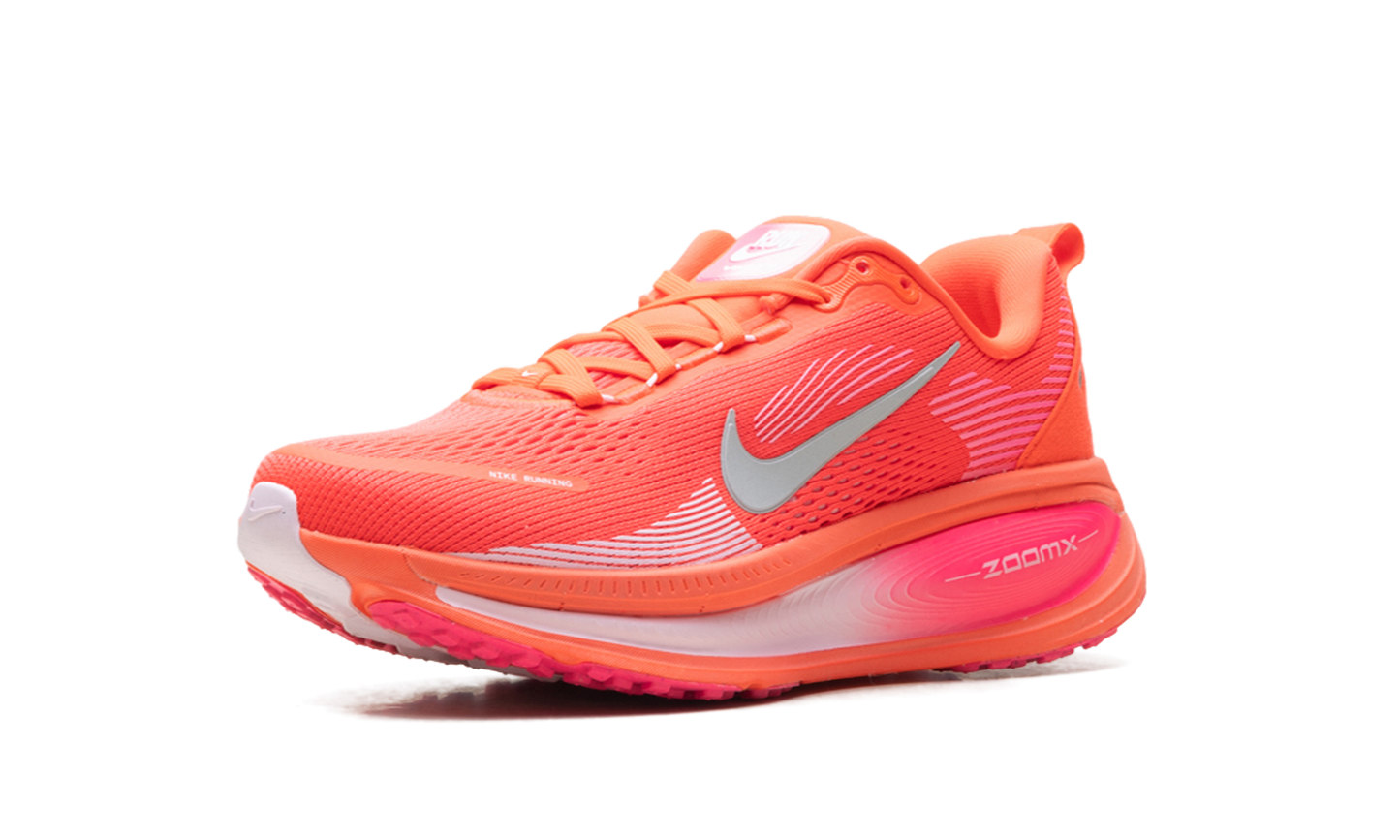 Vomero 18 WMNS"Bright Crimson" HM6804 603