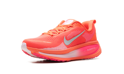 Vomero 18 WMNS"Bright Crimson" HM6804 603