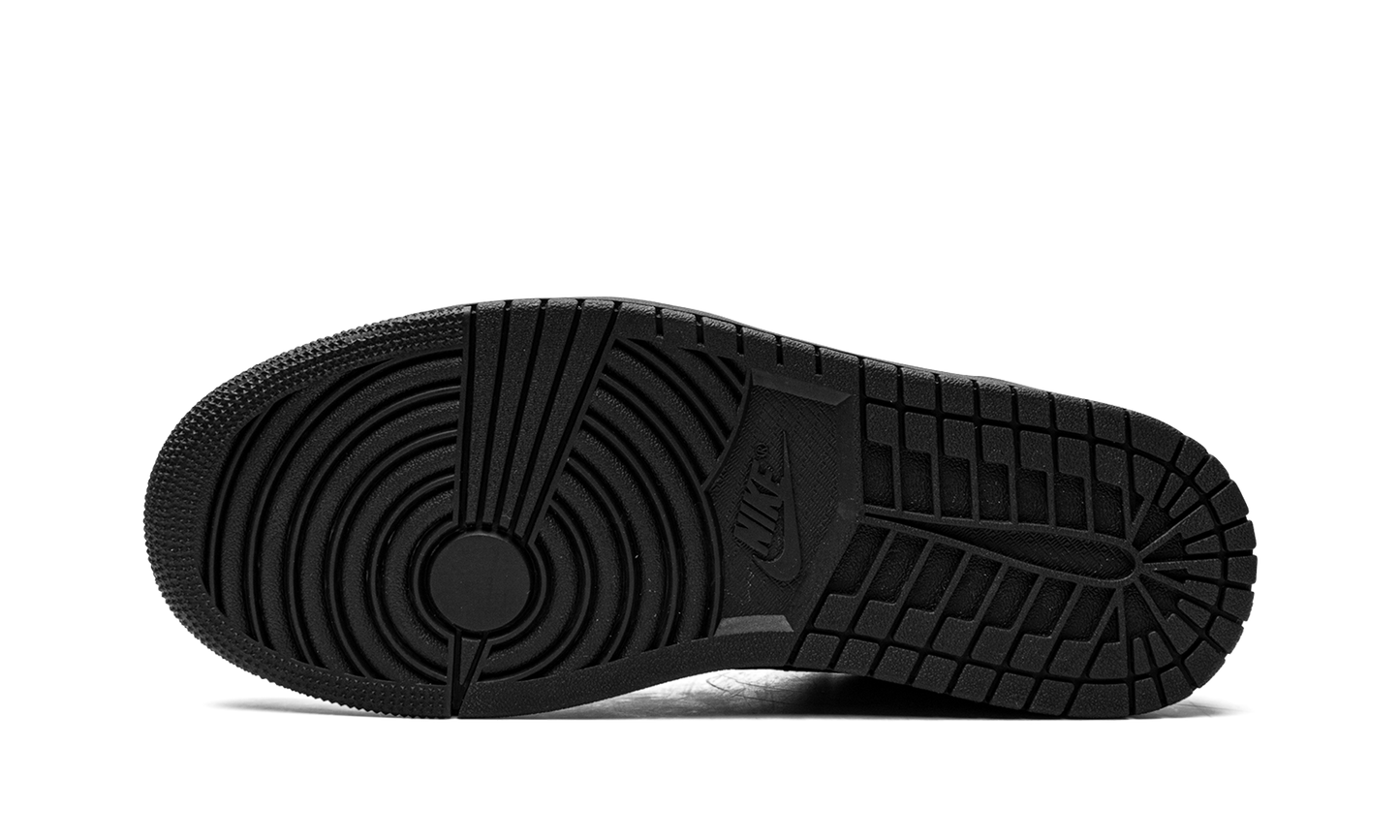 1 Low "Triple Black" 553558 093