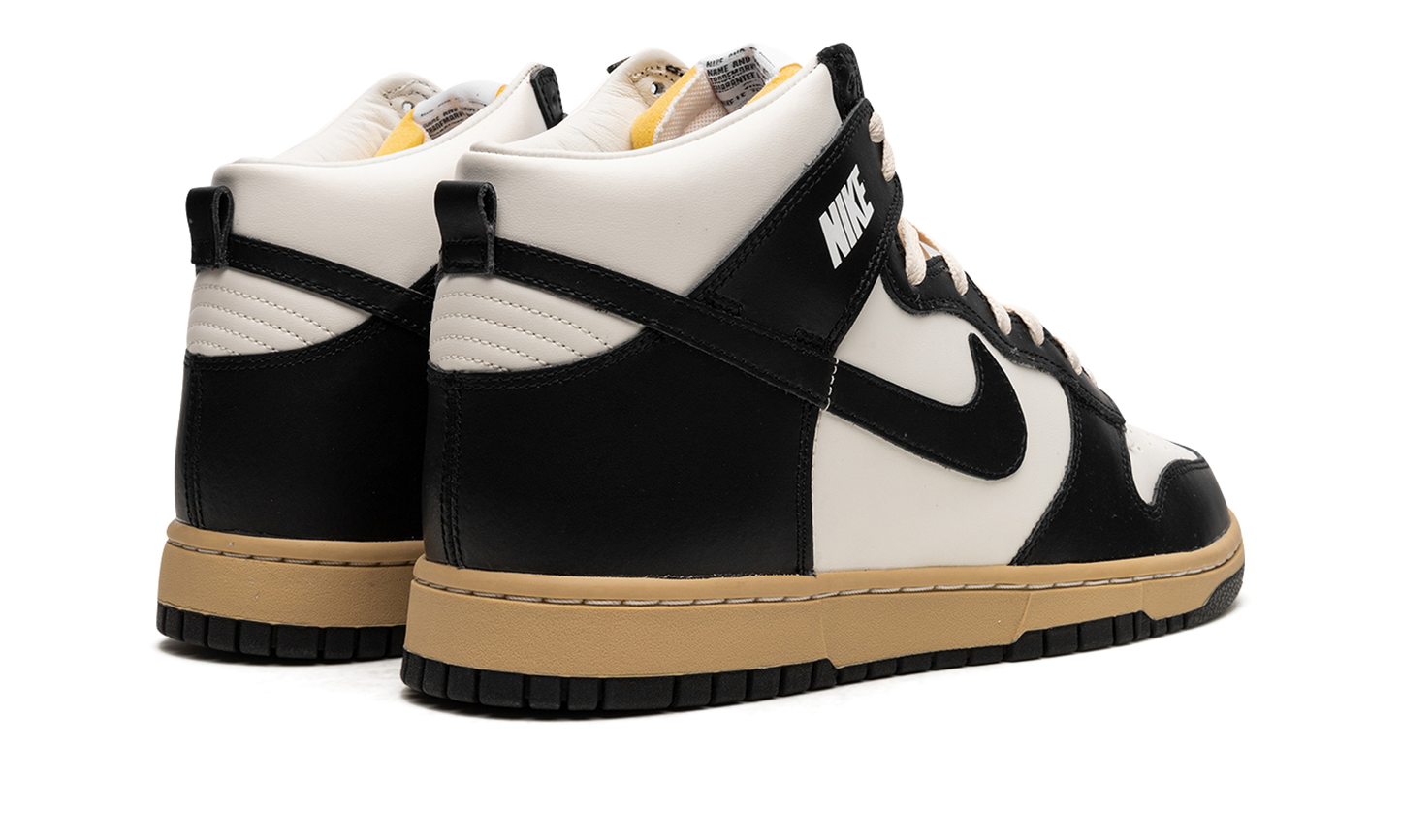 DUNK HIGH RETRO WMNS"Vintage Panda" DZ4732 133