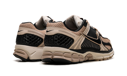 Zoom Vomero 5 WMNS"Sanddrift" FJ2028 106