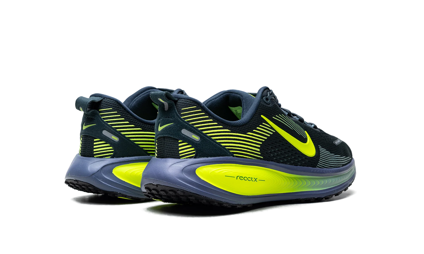 Vomero 18 GS "Seaweed" HQ2157 300