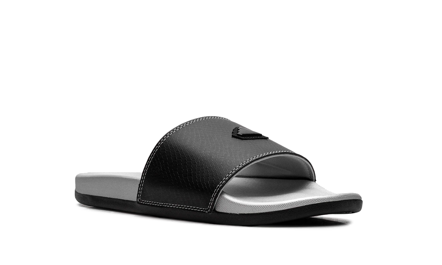 Adilette Comfort Slides "Core Black Silver Metallic" JQ2254