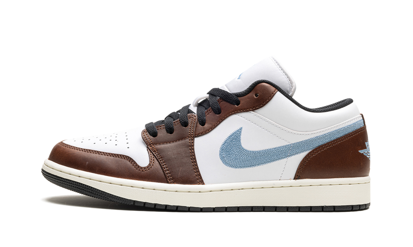 1 Low SE "Embroidered Swoosh - Mocha" FQ7832 142