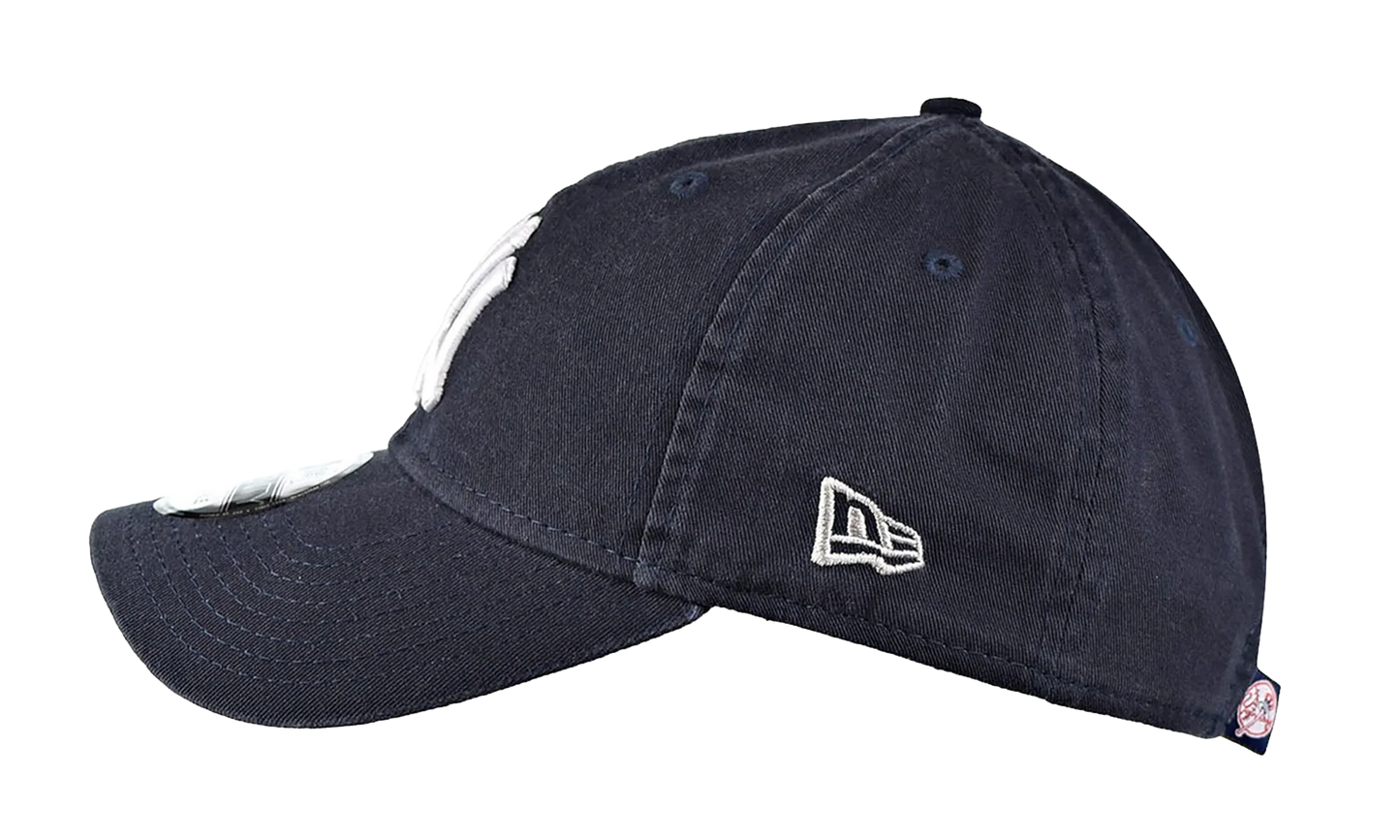 9TWENTY New York Yankees Core Classic Strapback "Navy / White" 11417784
