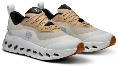 Running Cloudtilt 2 LOEWE Tan White (Women's)
