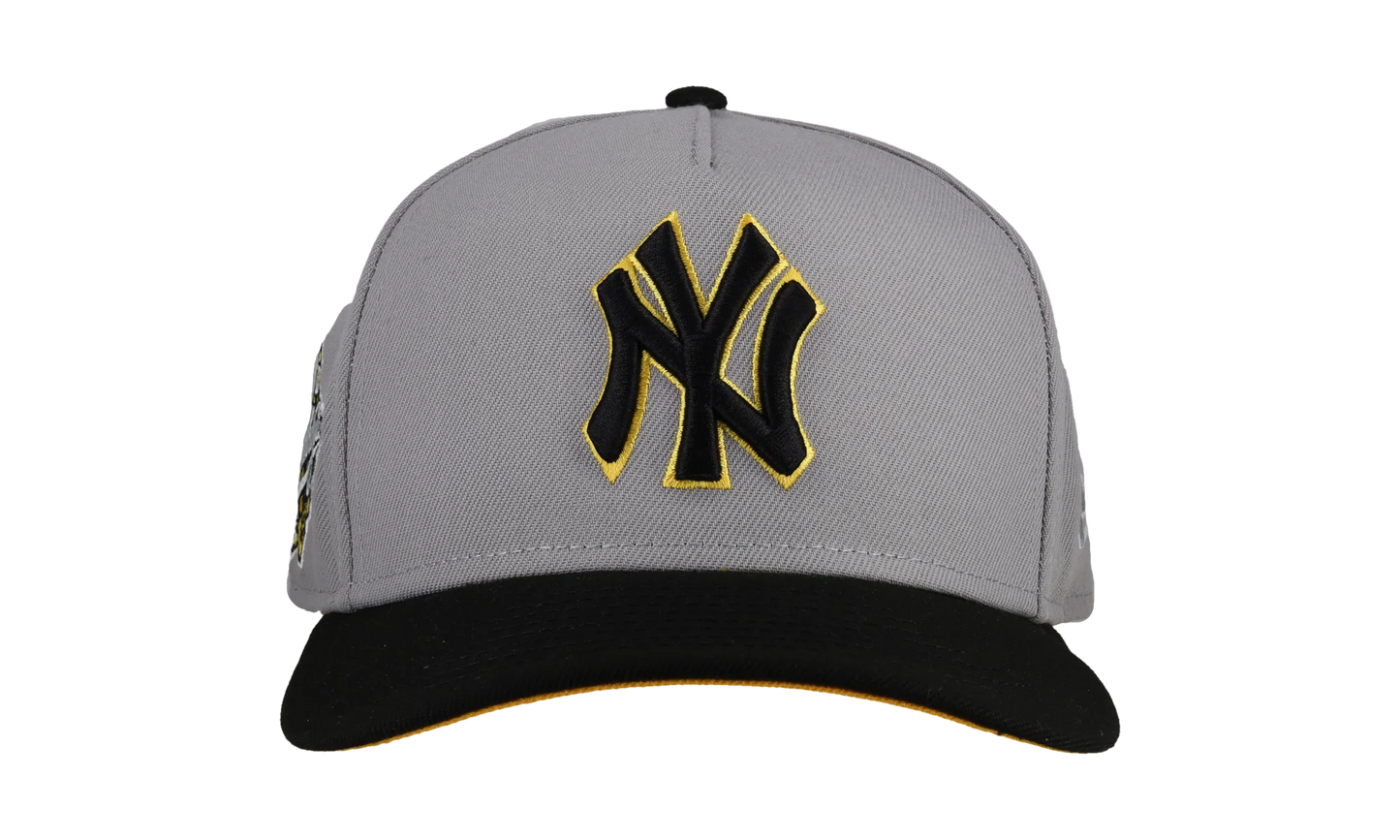 9FIFTY New York Yankees 1999 World Series A Frame Snapback Hat "Lightning" NE291