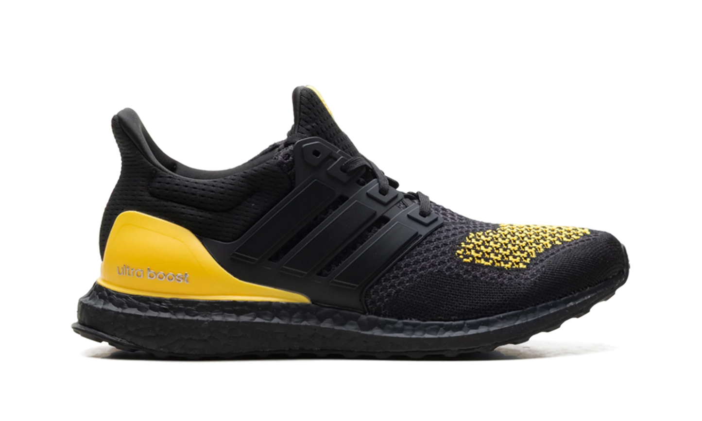 Ultra Boost 1.0 "Black Spark" JQ2273