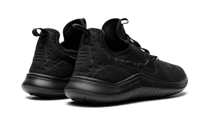 FREE TR 8 MNS WMNS "Triple Black" 942888 002