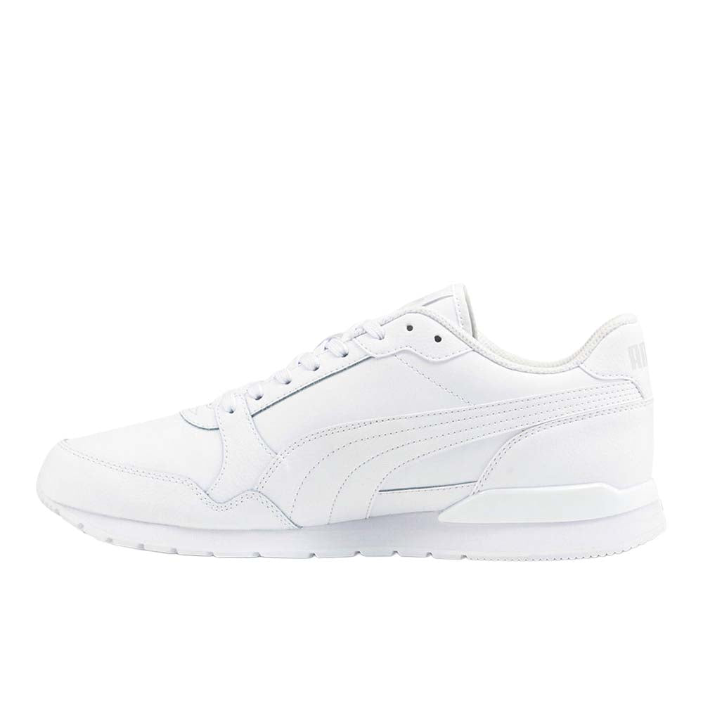 ST Runner V3 Lace Up Sneakers