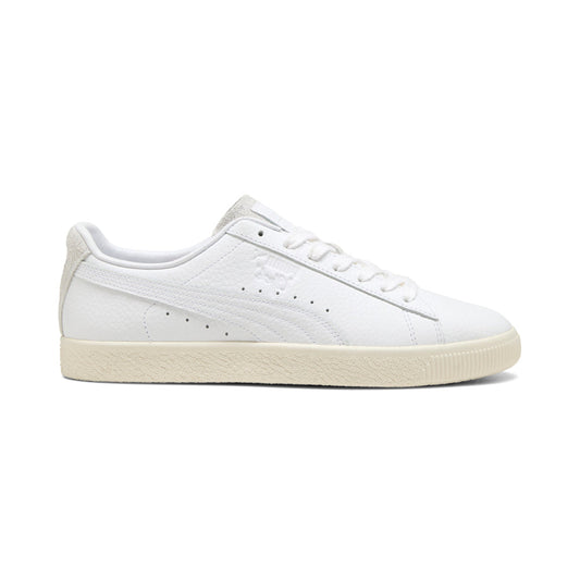 Clyde Premium Lace Up Sneakers