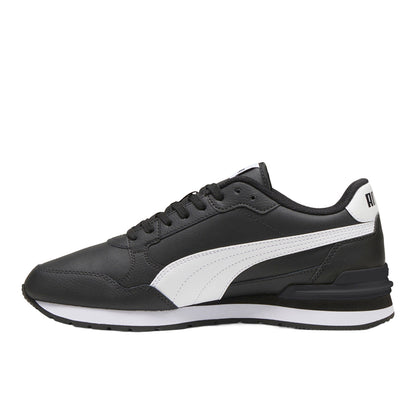ST Runner v4 Leather Lace Up Sneakers