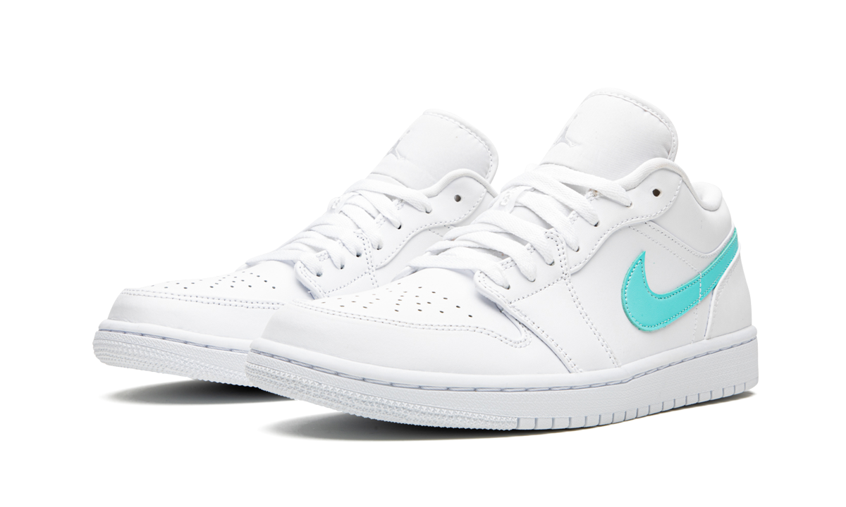 1 Low "Multicolor Swoosh" CW7033 100