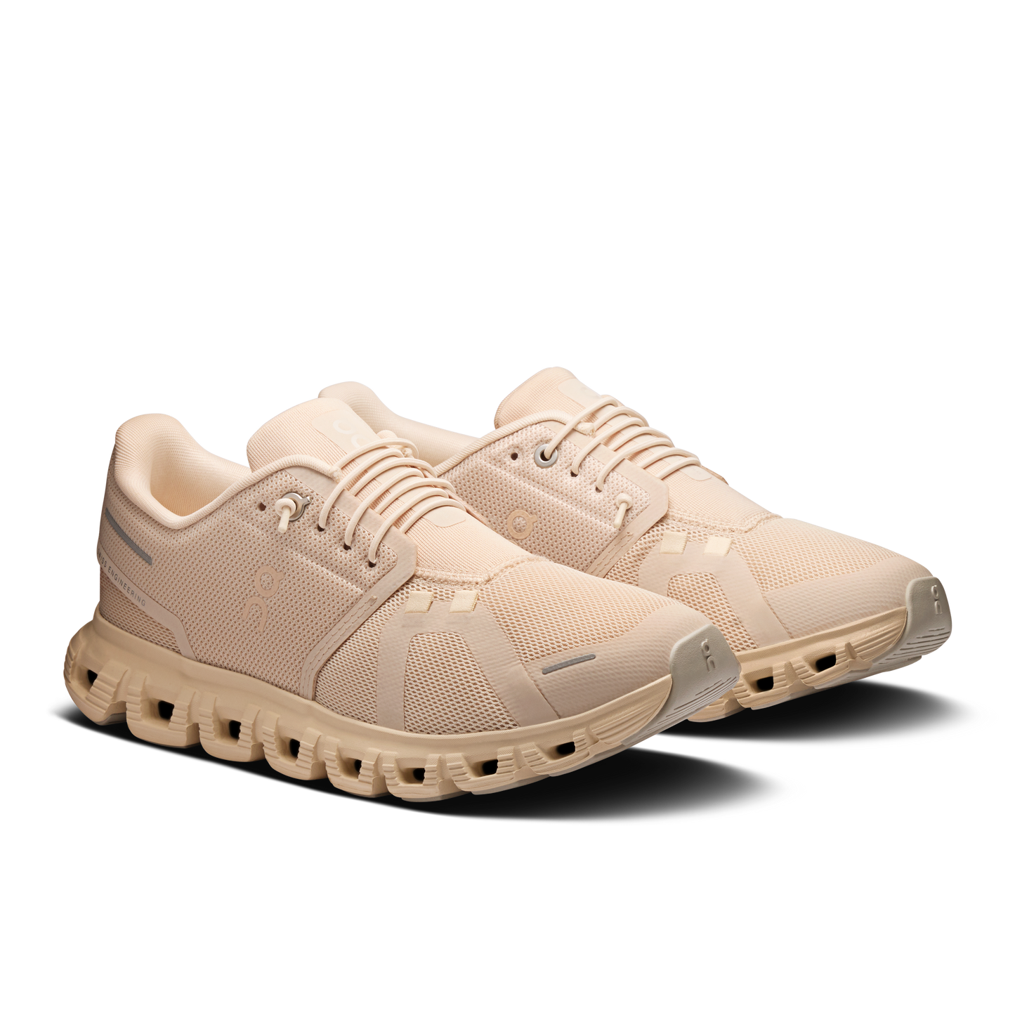 Women's Cloud 6 in Sand/Sand