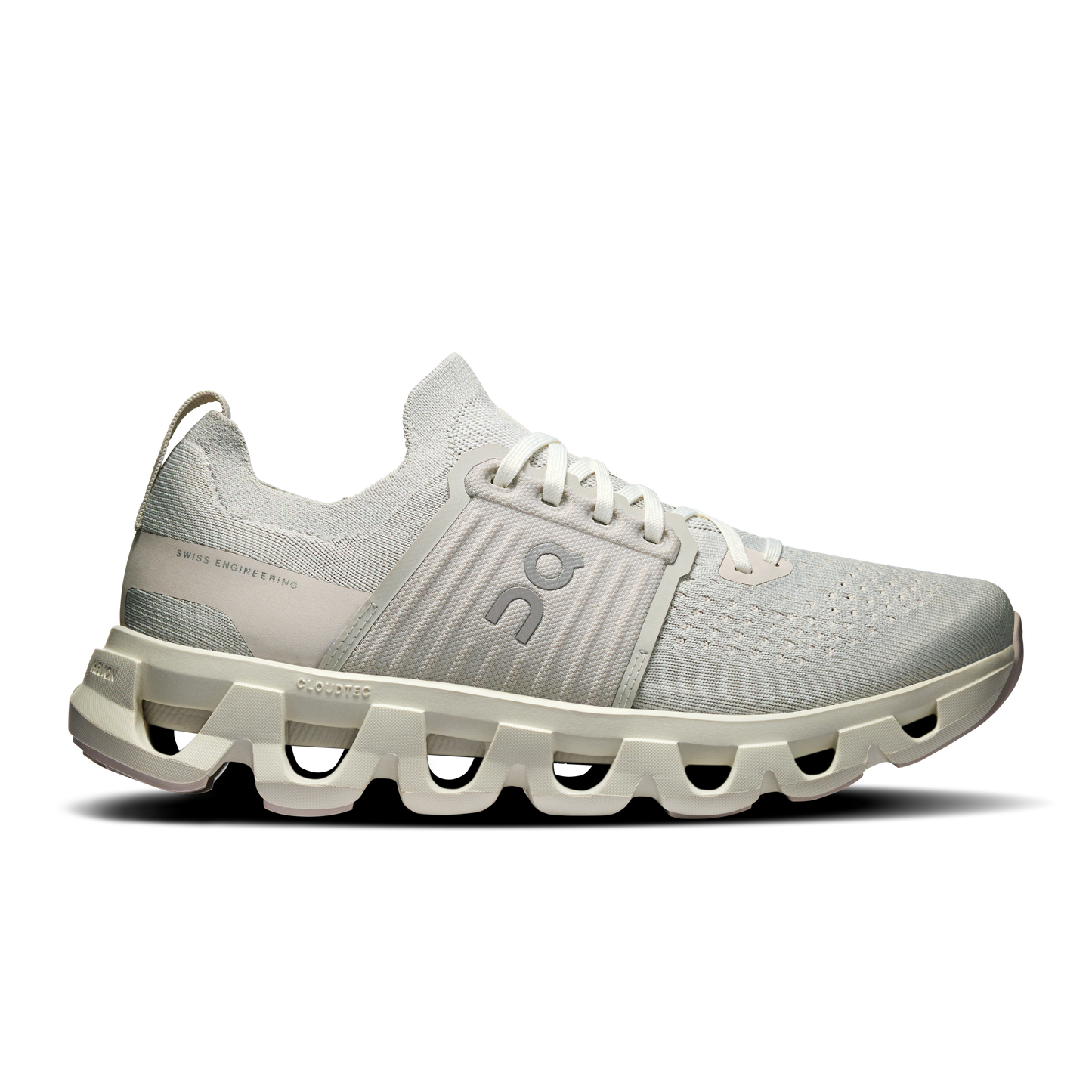 Women's Cloudswift 4 in Wolf/Sand