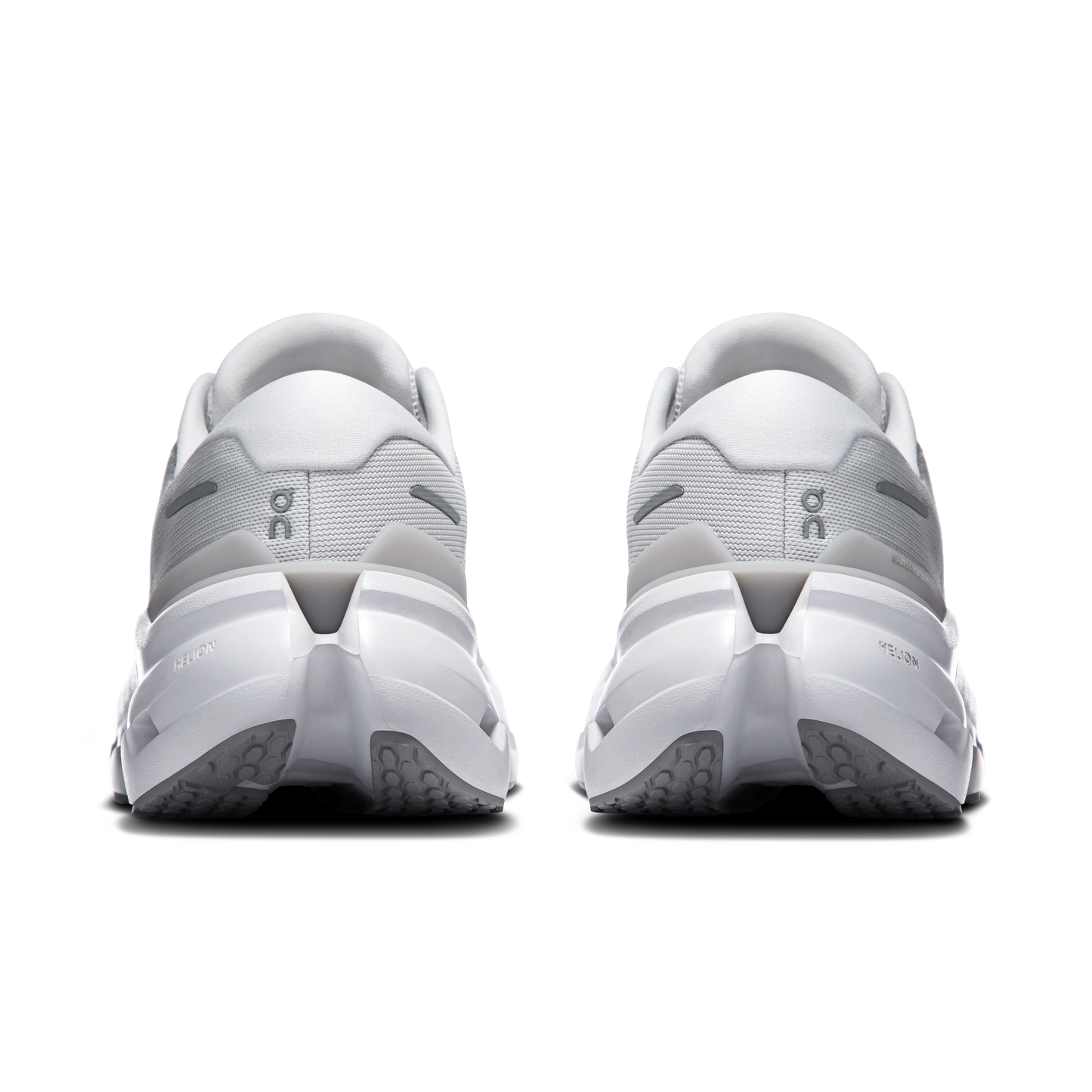Women's Cloudrunner 3 in Frost/Glacier