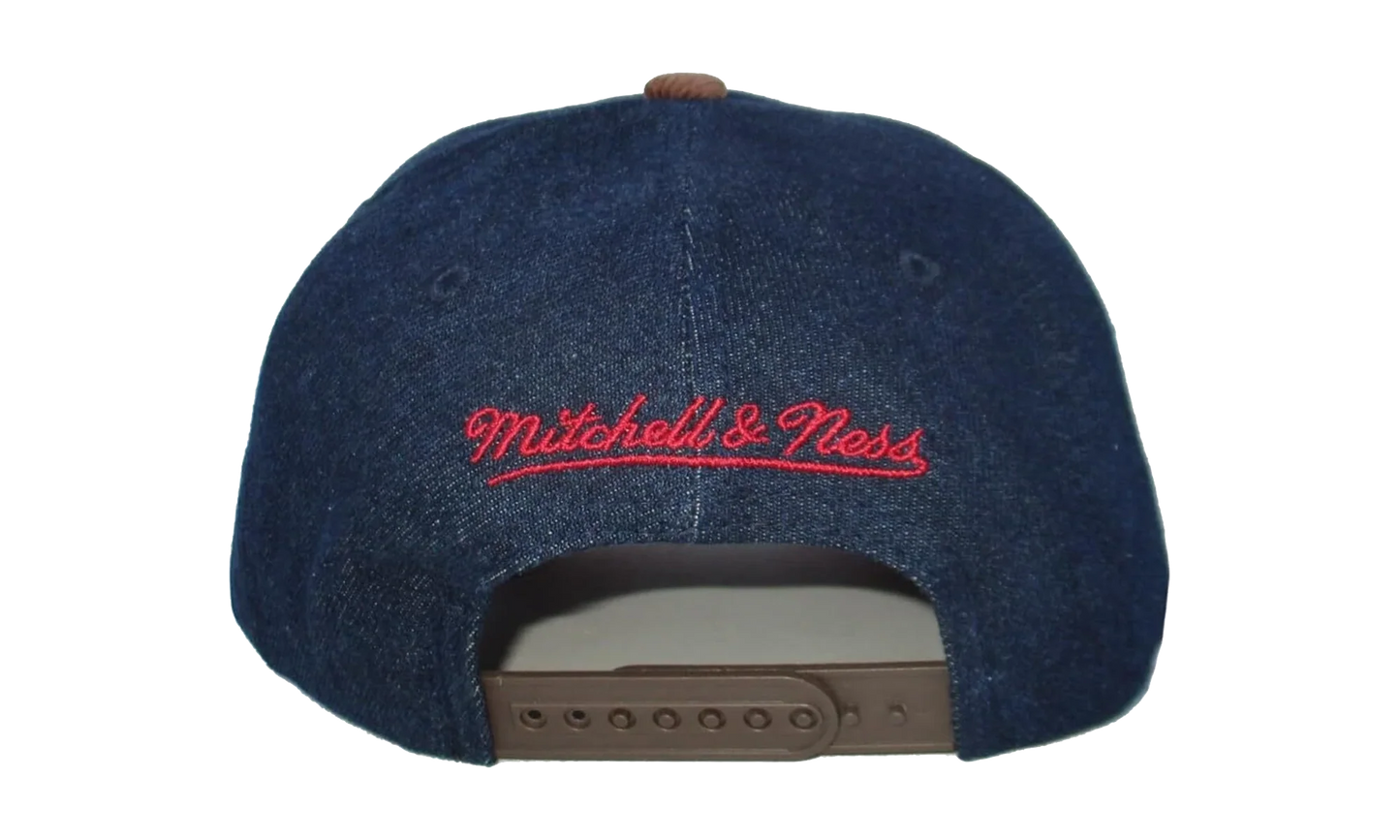 NBA Hardwood Classics D-Stressed Pro Snapback Cap "Cleveland Cavaliers - Dark Navy" HP9530 CCADKNY