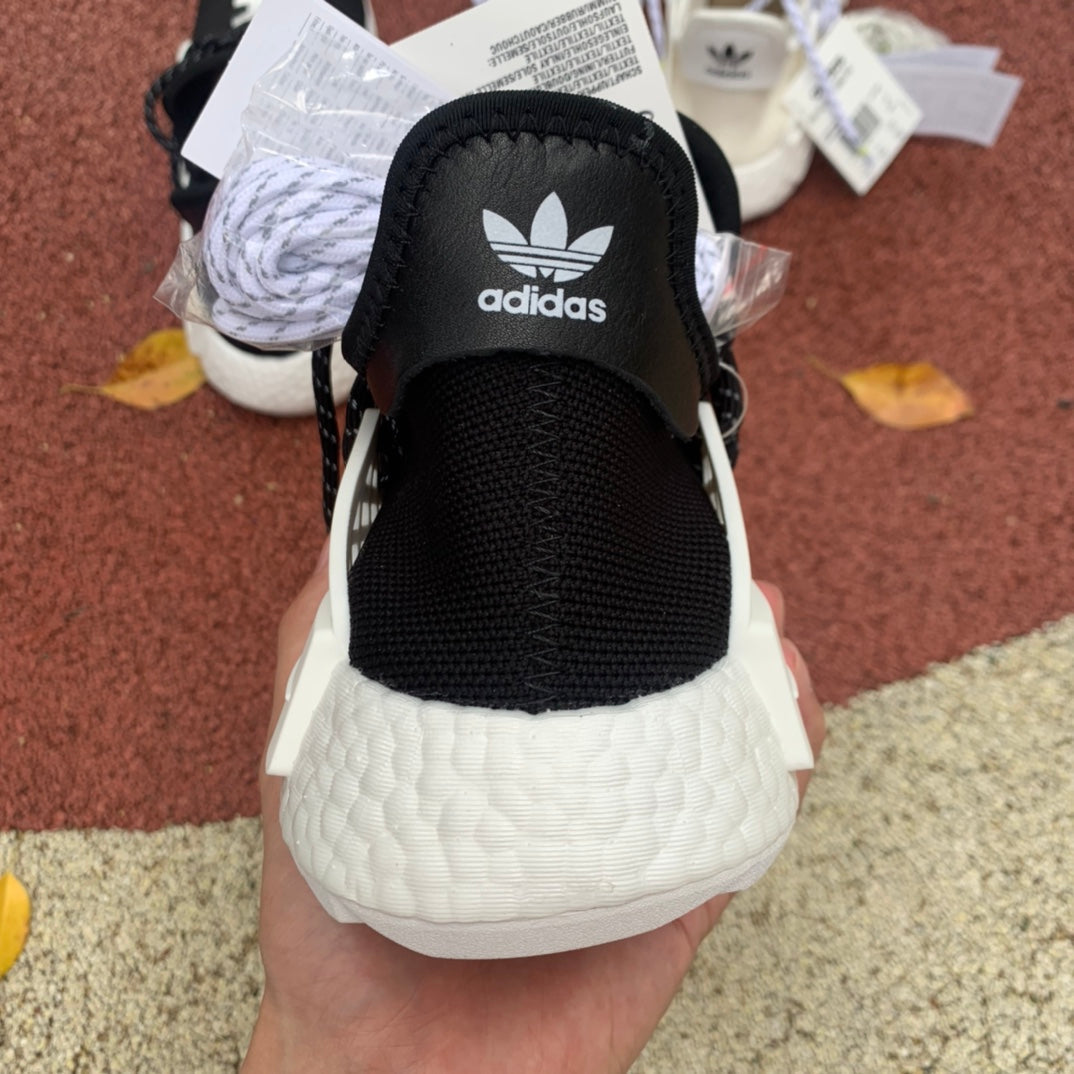 Human Race NMD Pharrell x Chanel