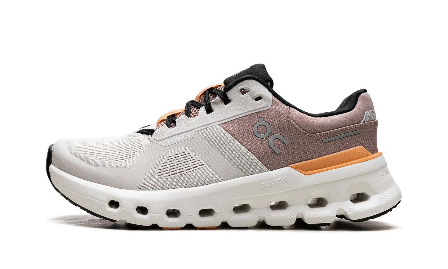 Cloudrunner 2 WMNS "Pearl Tangerine" 3WE10133196