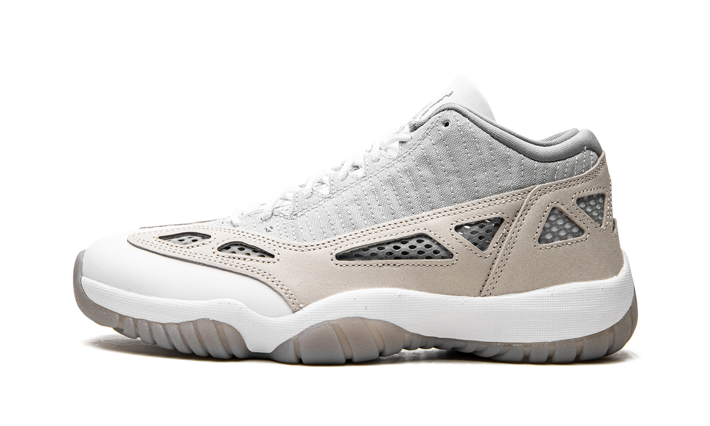 11 Retro Low IE "'Light Orewood Brown'" 919712 102