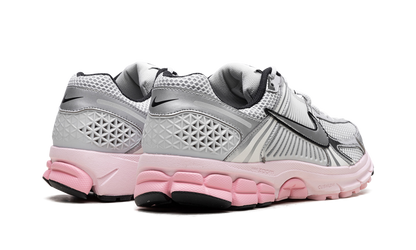 Zoom Vomero 5"Pink" HF1877-001