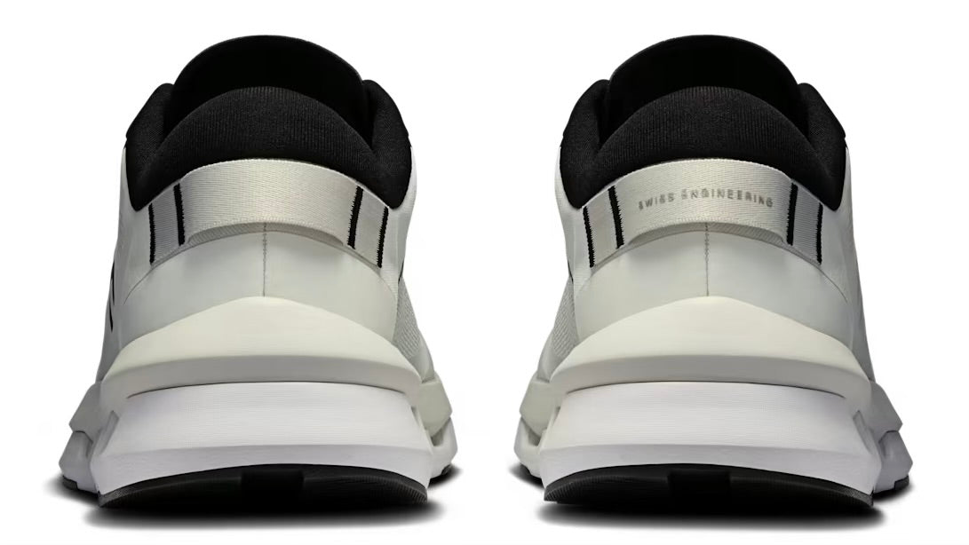 On Running Cloudzone Ice Black