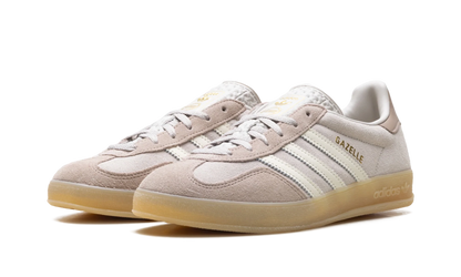 Gazelle Indoor WMNS "Light Brown / Off White / Gum" HQ2662
