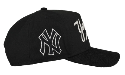 9FIFTY New York Yankees A Frame Snapback Hat "Chainstitch - Corduroy Black" 44531114442940
