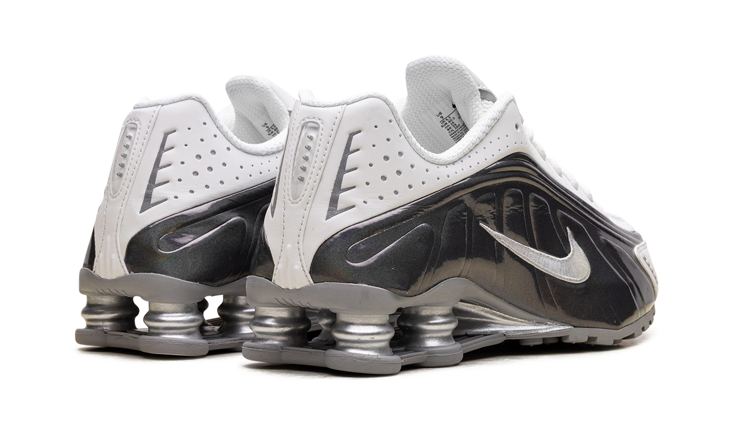 Shox R4 WMNS"White Iridescent" IB7703 100