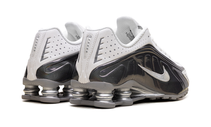 Shox R4 WMNS"White Iridescent" IB7703 100