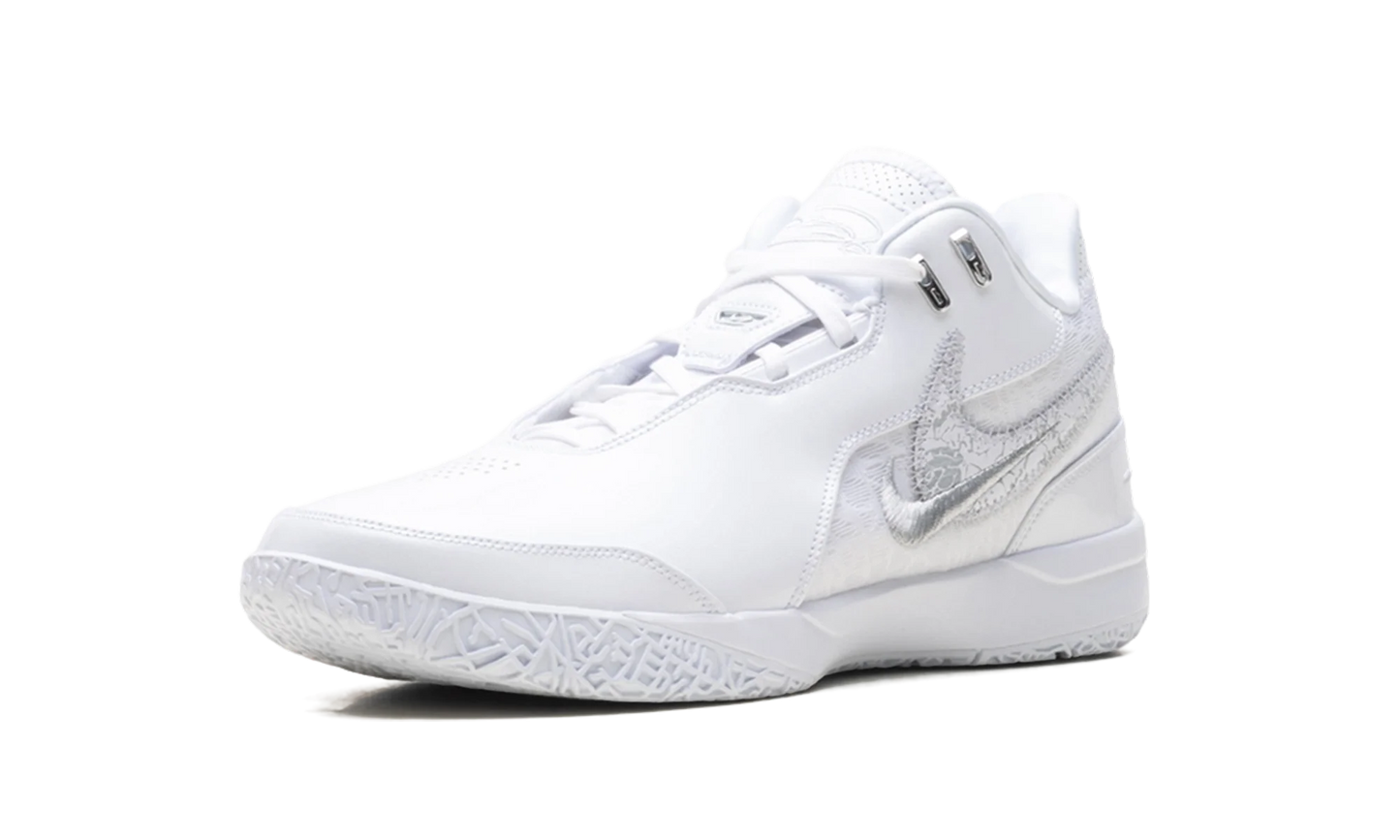 Zoom Lebron NXXT GEN AMPD "White Light Smoke Grey" FJ1566 102
