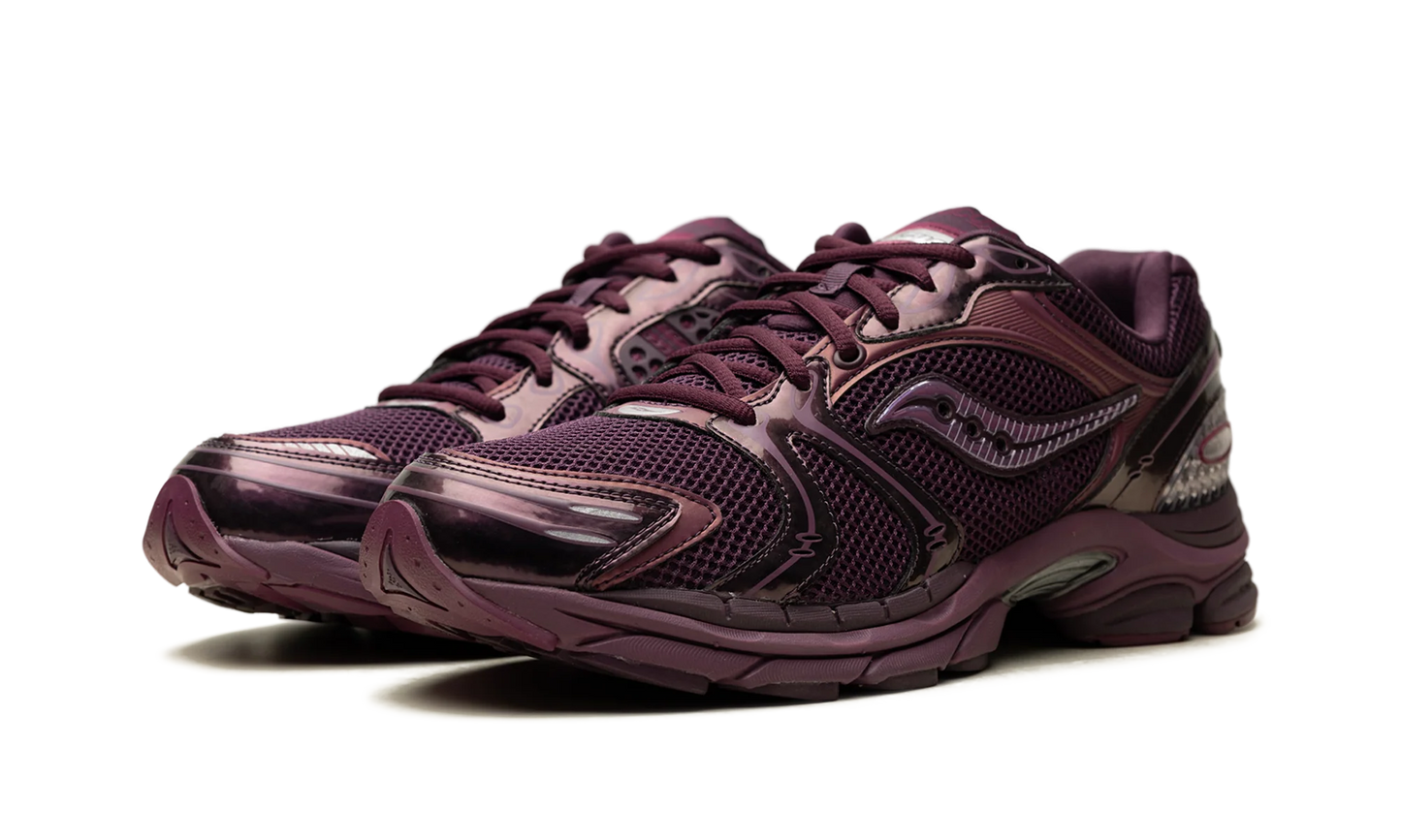 ProGrid Triumph 4 WMNS "Chroma Pack - Plum" S60817 1