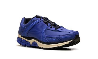 Zoom Vomero 5 "Swooshless Hyper Royal" IO4555 400