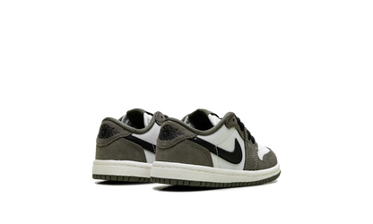 Air Jordan 1 Retro Low OG TD "Medium Olive" HQ6997 200