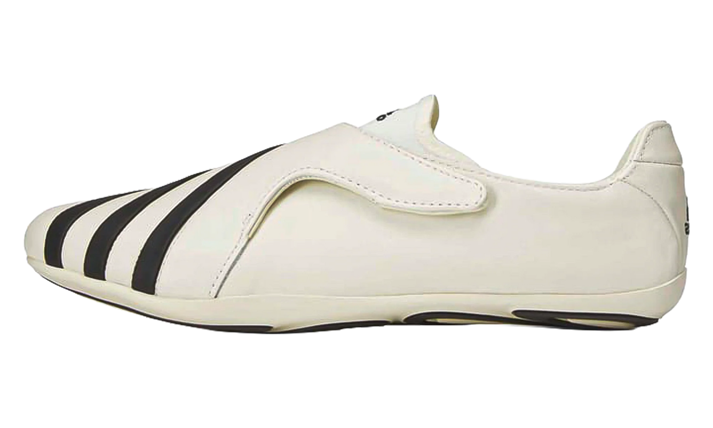 Vario Flat Earther "Pharrell - Core White" KI7668