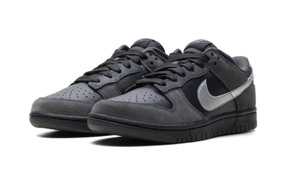 Dunk Low WMNS"Anthracite/ Metallic Silver" II7636 001