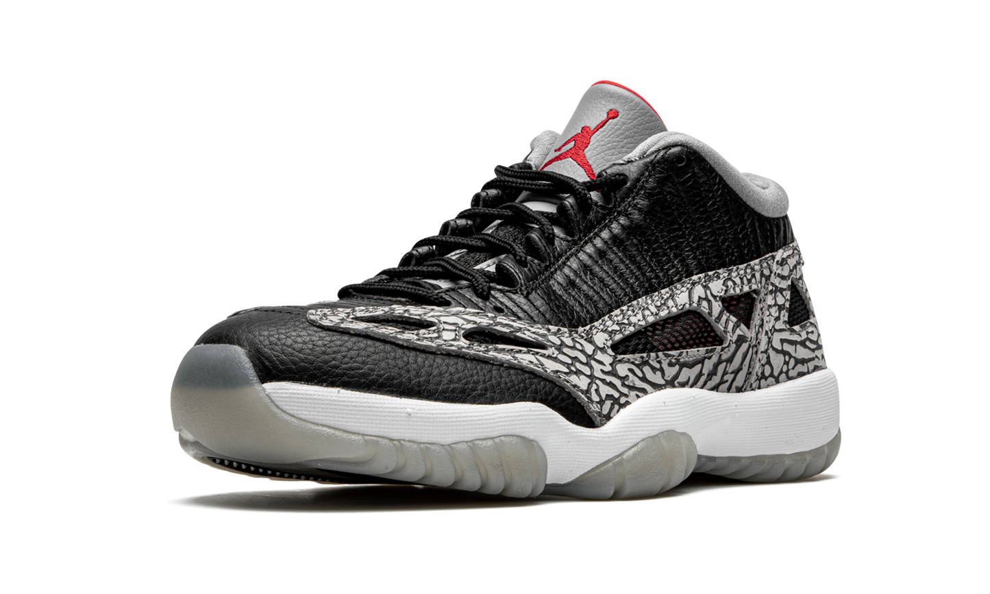 11 Low IE "Black Cement" 919712 006