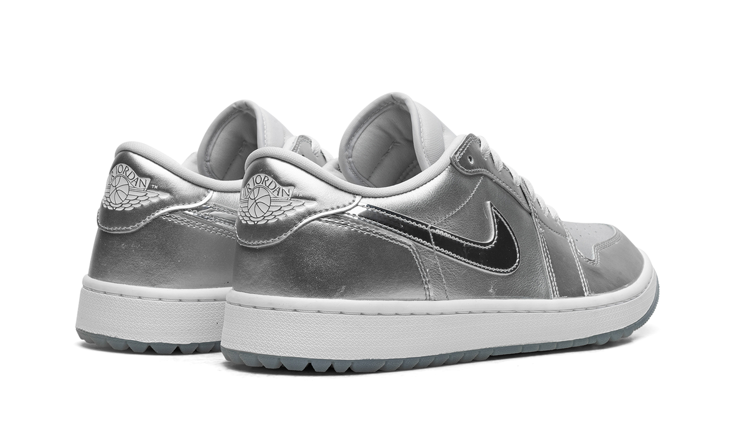 1 Low Golf "Gift Giving" FD6848 001